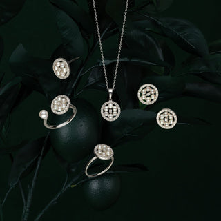 【フロール・デ・リマ】アコヤパールリング 2.5mm D 0.11 全長サイズ8号～14号