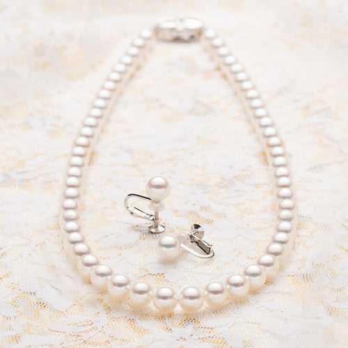 [Online Store Exclusive] Akoya Pearl Necklace and Earrings Set - Necklace: 7.0mm, Earrings: 7.5mm