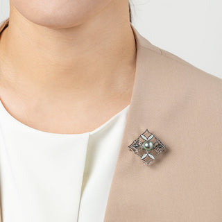 黒蝶パールブローチ 9.0mm