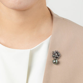 黒蝶パールピンブローチ 11.0mm