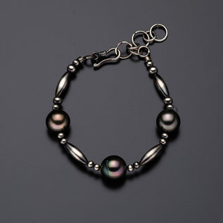 【オンラインショップ限定】nonbinary FLOW　黒蝶パールブレスレット 約10.0mm 全長約18cm