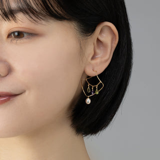 淡水パールピアス 5.0mm