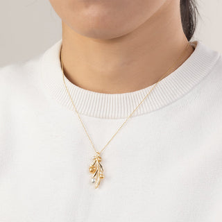 白蝶金色マルチカラーペンダント D 0.10ct 全長45cm