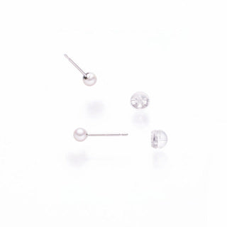 Akoya pearl earrings 3.0mm