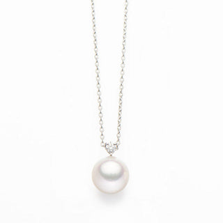 Akoya pearl pendant 9.0mm white gold with diamonds (0.07ct)